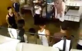 » buli | kes buli pelajar sebab cinta monyet #buli #pelajar #viral. Viral Pelajar Senior Belasah Junior Di Asrama Sampai Tak Ingat Dunia