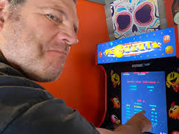 John Gloria (@thejohngloria) • Instagram photos and videos