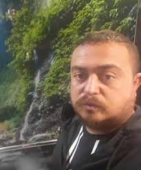 Eski eşini bıçakla yaralayan sanık, indirimden yararlanmak için savunmasını  değiştirmiş