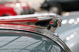 Whatever suv hood decoration styles you want, can be easily bought here. Hood Ornaments American Classic Cars 1930s 1950s Axleaddict A Community Of Car Lovers Enthusiasts And Mechanics Sharing Our Auto Advice