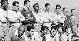1962 (mcmlxii) was a common year starting on monday of the gregorian calendar, the 1962nd year of the common era (ce) and anno domini (ad) designations. A Brief History Of Fifa World Cup Chile 1962 When Garrincha Stepped Up In Pele S Absence