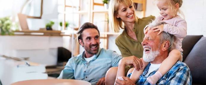 7 Tips for Sharing a Joint Bank Account With Your Children