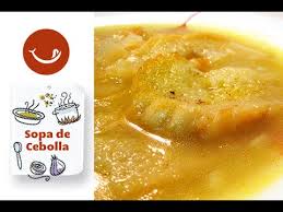 Sopa de cebolla con tomillo gratinada con queso gruyere. Sopa De Cebolla Youtube