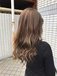 ブラウンベージュ ナチュラル ゆるふわ ハイライト ヘアスタイルや髪型の写真 画像 永尾 拓也 unopulir 南森町店 ウノプリール ヘア アイディア ヘアスタイル ロング 髪型