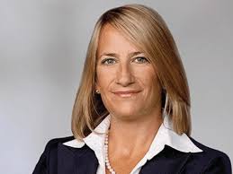 Maureen Killoran's Instagram, Twitter & Facebook