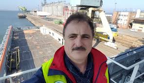 Acte necesare prelungire carnet marinar. 45 000 De Navigatori AÈ™teaptÄƒ Prelungirea ValabilitÄƒÈ›ii Carnetului De Marinar De La Doi La Cinci Ani Cuget Liber