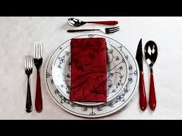 Breakfast is prepared and served to. Tipp Tisch Richtig Eindecken Youtube