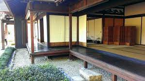 Im allgemeinen sind sie eine überdachung, die über einem leeren raum steht. Japanische Hauser Die Besonderheiten Der Japanischen Architektur