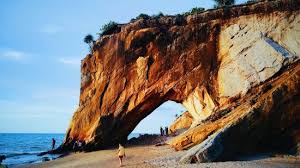 Plan visits to gua niah (niah caves) entrance, niah, sarawak., lambir hills national park + canada hill. A Must Visit Place In Miri Review Of Tusan Cliff Beach Miri Malaysia Tripadvisor