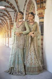 Bridal Lehenga Mongas Mini sweater dress 2 100 руб.