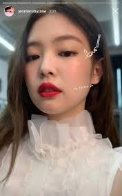 Blackpink Jennie Kim Favorite Le Lion De Chanel Highlighter Makeup