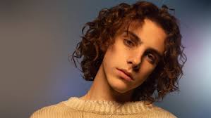 Eddie Benjamin Interview: On 'Stargirl' And 'Justice Tour'