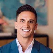 Jamie Dellinger's Instagram, Twitter & Facebook