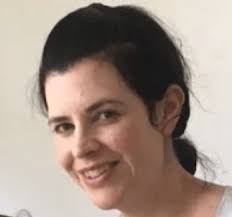 I tried La Roche Posay skincare for dry skin.