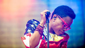 Tonya Graves: Dnešní videoklipy plné nahých žen postrádají myšlenku. Hudba  se ztrácí