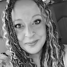 Am I the asshole for telling my stepmother she's not my mom and doesn't  deserve to be treated like one by my family?