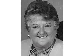 Arlene Wetzel's Instagram, Twitter & Facebook