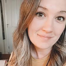 Danielle Dredge's Instagram, Twitter & Facebook