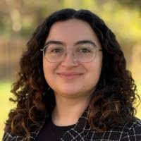 Danielle Damm's Instagram, Twitter & Facebook