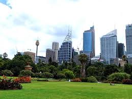 Dazzle your guests with spectacular harbour views in a lush garden setting. Royal Botanic Gardens Things To Do In Sydney Sydney