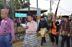 Rendang atau dalam bahasa minang randang adalah salah satu masakan tradisional minangkabau yang menggunakan. Warga Seri Lemak Luak Rembau Negeri Sembilan Malaysia Menjemput Asal Usul Ke Sarilamak Luak 50kota