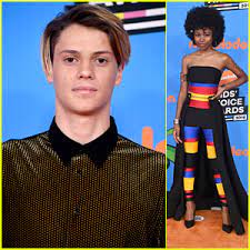 The good, the romantic, and the terribly terribly awkward: Jace Norman Riele Downs Ella Anderson Bring Henry Danger To Kcas 2018 2018 Kids Choice Awards Ella Anderson Jace Norman Kcas Kids Choice Awards Reiya Downs Riele Downs Just Jared Jr