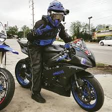 Icon Variant Helmet Review Mid Range Helmet For Street Riders Icon Helmets Helmet Helmet Design