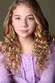 Alyssa Maria's Instagram, Twitter & Facebook