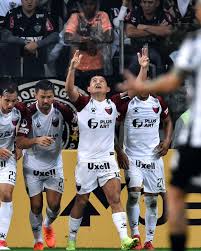 El gol del pulga rodríguez fue propuesto para el premio puskas la liga profesional de fútbol le envió un tuit a la fifa y lo postuló como uno de los mejores goles del año. Pulga Rodriguez Home Facebook