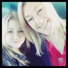 Leanne Mitchell (@leannemitch)