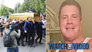 Hundreds of travellers line streets for funeral of bare-knuckle fighter  dad-of-nine dubbed the 'King of Sheffield'