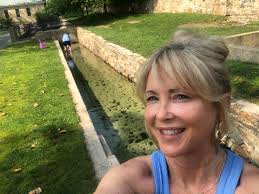 Hey friends! Just popping in with a reminder that I teach an **All-Levels  Dynamic Flow yoga class** every **Saturday morning at 9:30 AM** at  **Pilgrim Church in Tremont**. I love that we