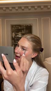 Jess Hunt Paris Video