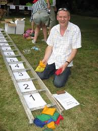Belltower The Ladder Game Contestants Must Land A Bean Bag In Every Rung To Win A Prize Jeux De Carnaval Jeux Jeux Exterieur