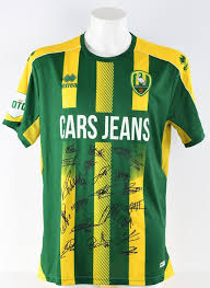 Het shirt heeft een klassieke polo kraag en materiaal het ado den haag shirt is gemaakt van 100% polyester. Ado Den Haag 2020 21 Eredivisie Original Hand Signed Catawiki