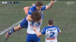 Tune into the roar for live scores from 3pm (aest). Lachlan Lewis Fires Bulldogs To Victory After Coupling Field Goal Against Warriors 1 News Now