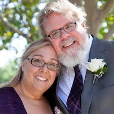 Looking to write a graphic novel but I will not illustrate. Is there a good  app for a beginner to start out with some sort of software that will help  making designing