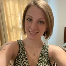 Carolyn Pulver's Instagram, Twitter & Facebook