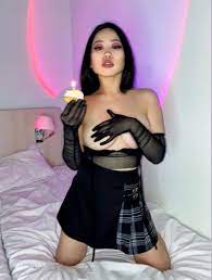 Era Ays Nude and Sexy Photo Collection - Fappenist