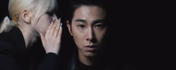 Karina (aespa) làm cameo vai điệp viên AI Sarah tin rằng mình có tâm hồn  trong “NEXUS” của tiền bối TVXQ Yunho.