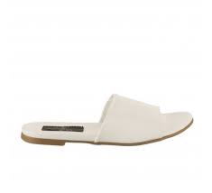 Mellow yellow is a brand of colourful shoes and accessories, full of humour, which plays with trends and remains in tune with the times. Mules Miglio Blanc Femme Almira 66414