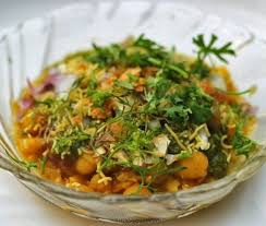 Ragda Patties Recipe How To Make Bombay Aloo Tikki Chaat With Ragda Delicious Spicy Mumbai Street Food Recipe By Kavitha Chaat Ragda Patties Recipe Recipes