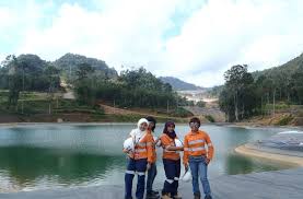 Berikut ini adalah kata mutiara dan kata kata bijak dalam bahasa jepang yang dapat kalian jadikan motivasi dalam menjalani hidup. Wanita Pekerja Tambang Menantu Idaman Halaman 1 Kompasiana Com