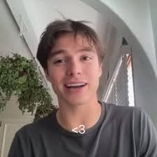 Nicholas Chavez Smile Ho