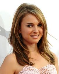 Haircuts that make you look thinner. Hairstyles That Help You Look Thinner