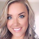 Amanda Satre's Instagram, Twitter & Facebook