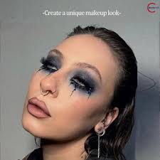 BEEKY BEAM Nightfall Coffin Eye Shadow Palette