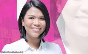 Kaye Martinez's Instagram, Twitter & Facebook