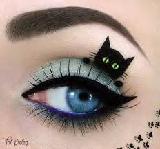 Like The Color Of The Eyelid Fasching Schminken Augen Fasching Schminken Ideen Eyeliner