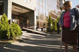 Informaţii publice accesul liber si neingradit al persoanei la orice informatii de interes public, definite astfel prin legea nr. Timisoara Casa Judeteana De Pensii Jaf Inquam Photos